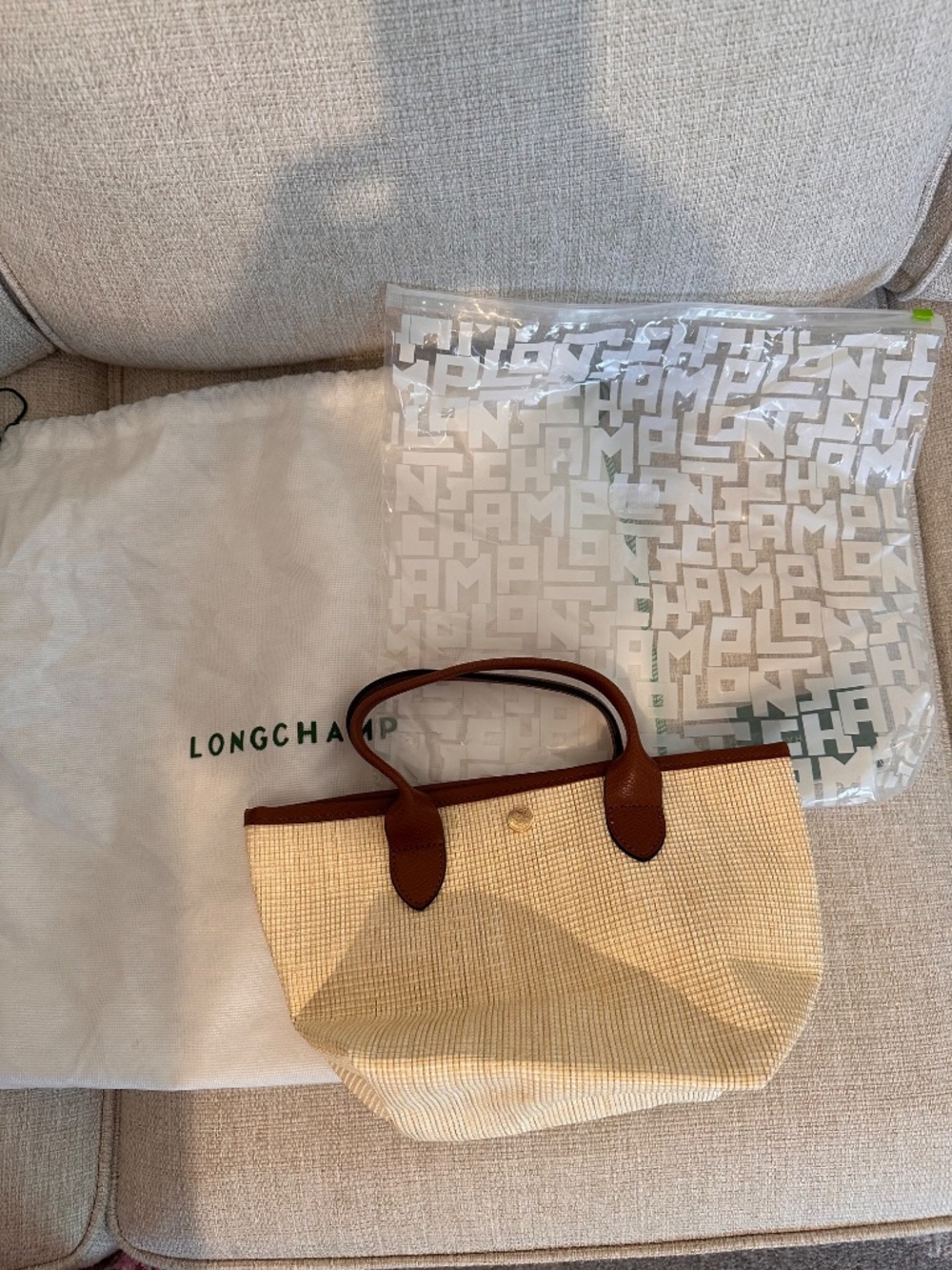 Longchamp bag - Picture 3 of 3